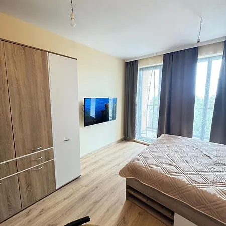 Апартамент And Parking Space *